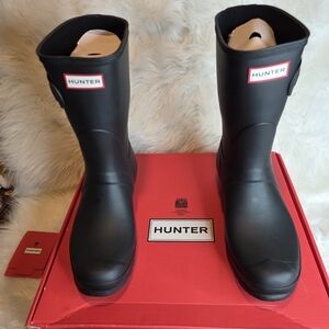 Hunter Women's Stylish Original Short Black Rubber Boot New Care Card Size 10